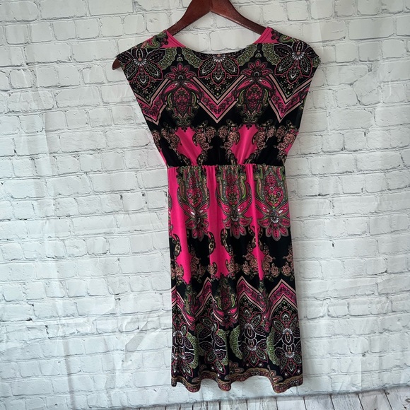 Bobbie Brooks Ladies Pink & Black floral dress size S - Picture 9 of 12